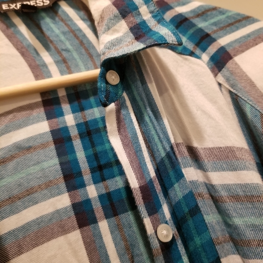 Express button up, collared flannel shirt size small - Picture 4 of 14